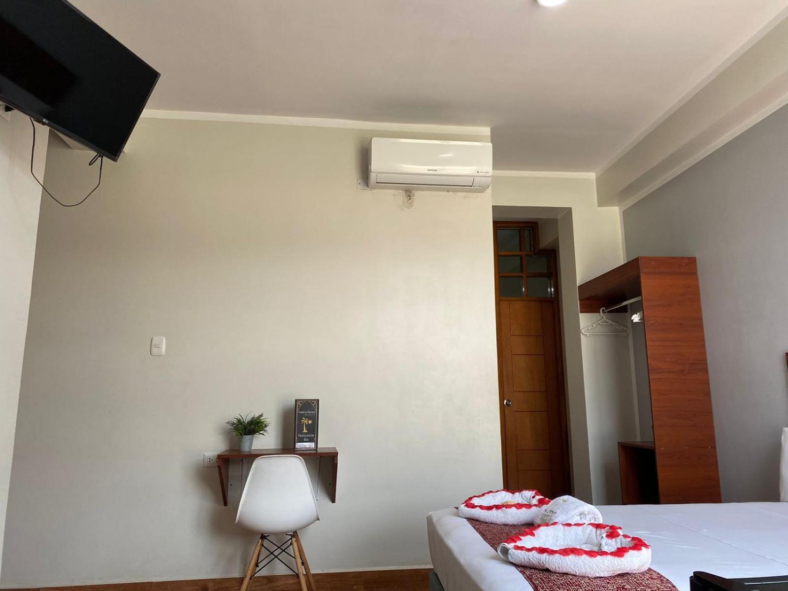 Hotel La Palmera De Oro タラポト エクステリア 写真