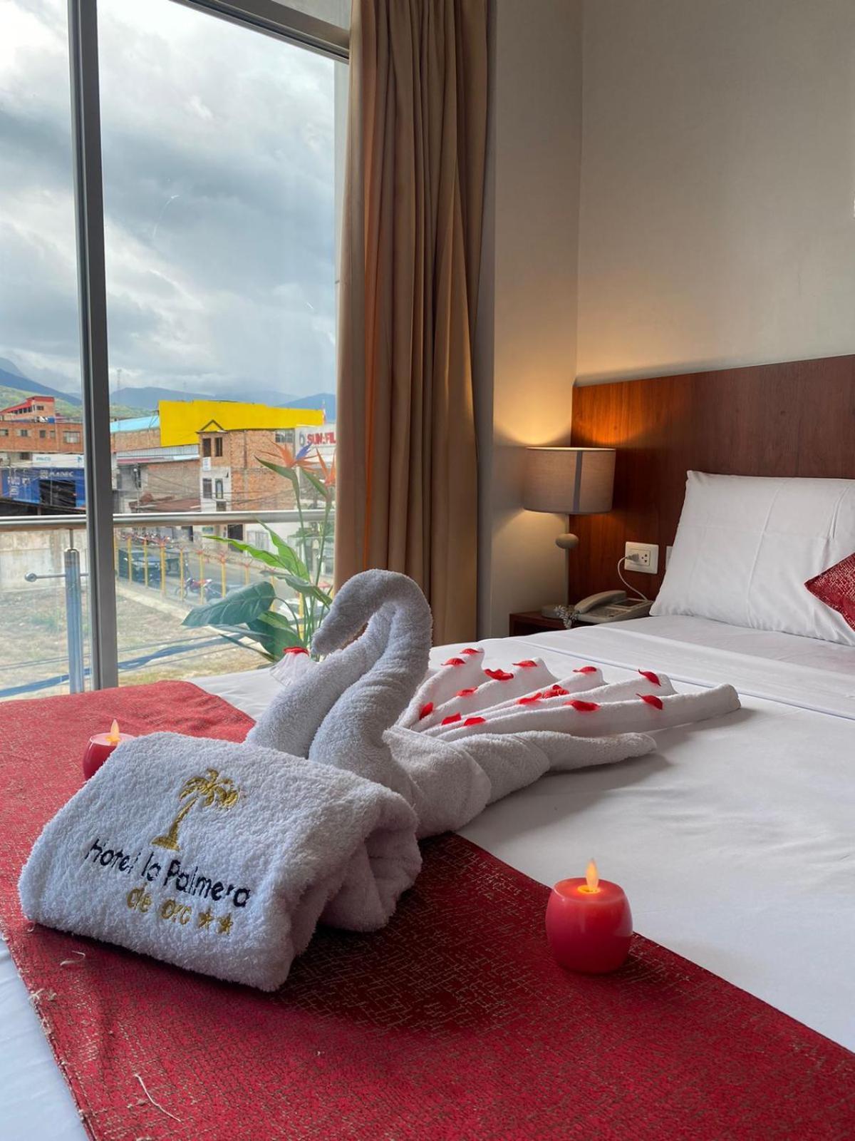 Hotel La Palmera De Oro タラポト エクステリア 写真